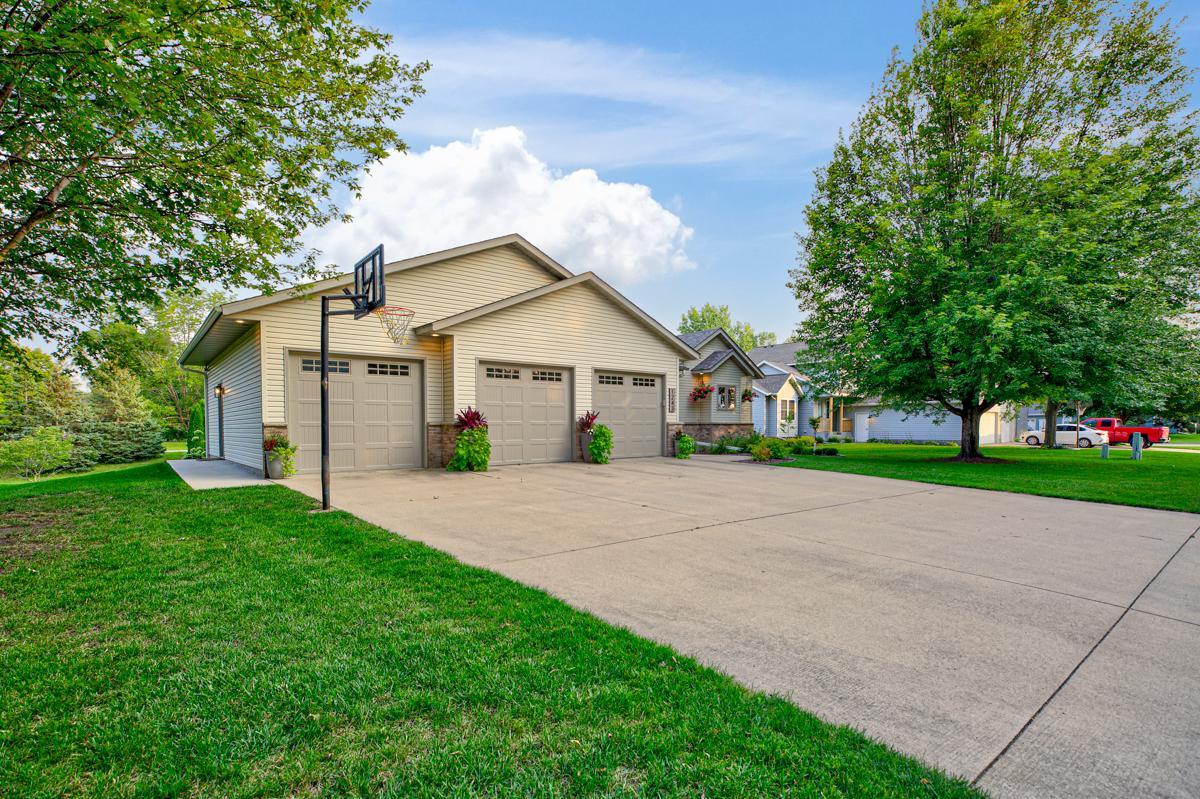 1243 Southview Drive