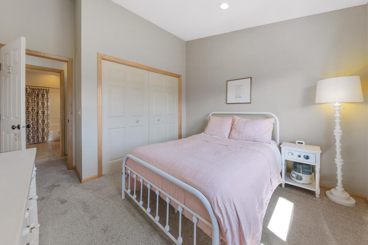 1243 Southview Drive