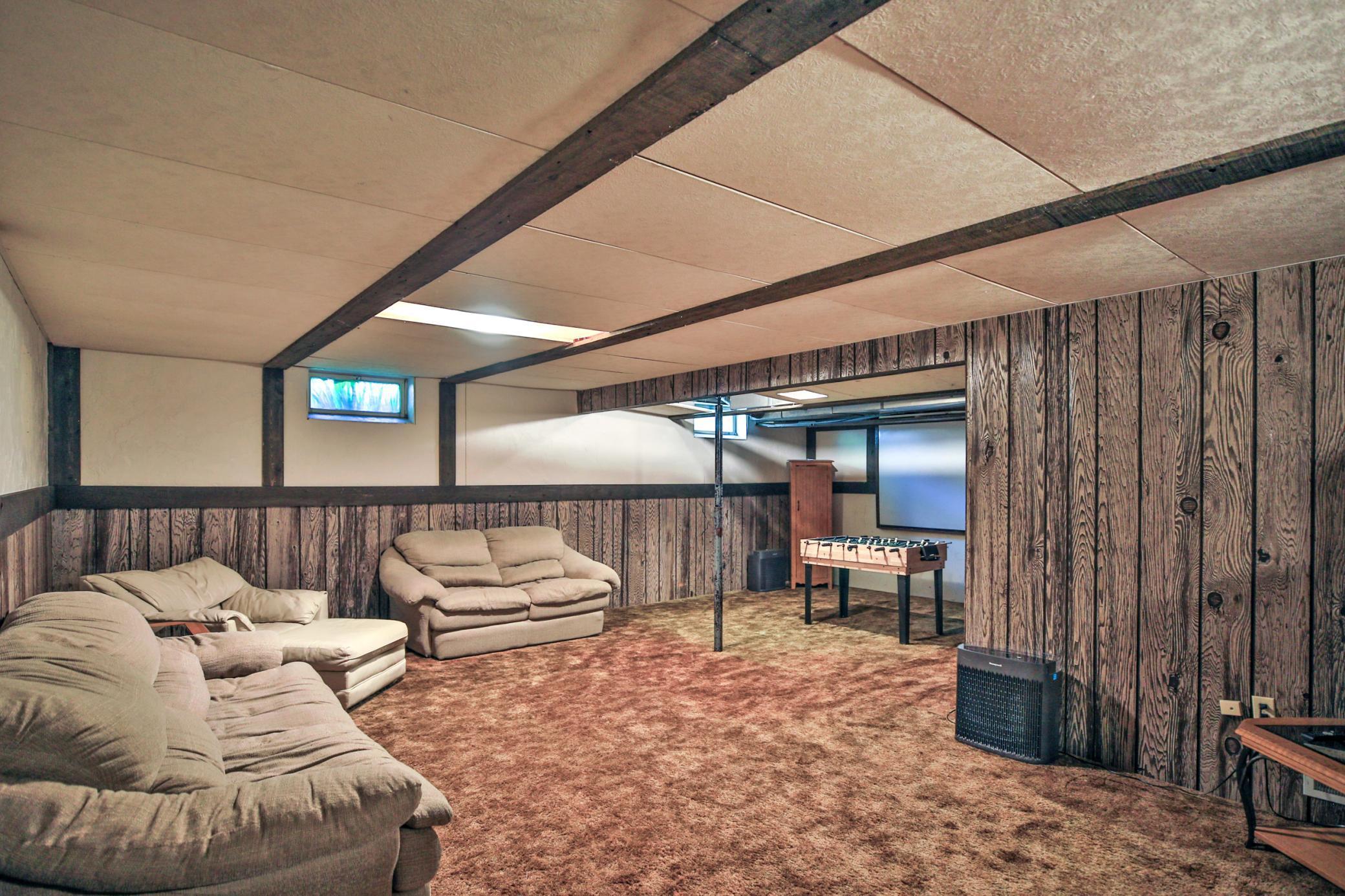 12 Crestview Bay
