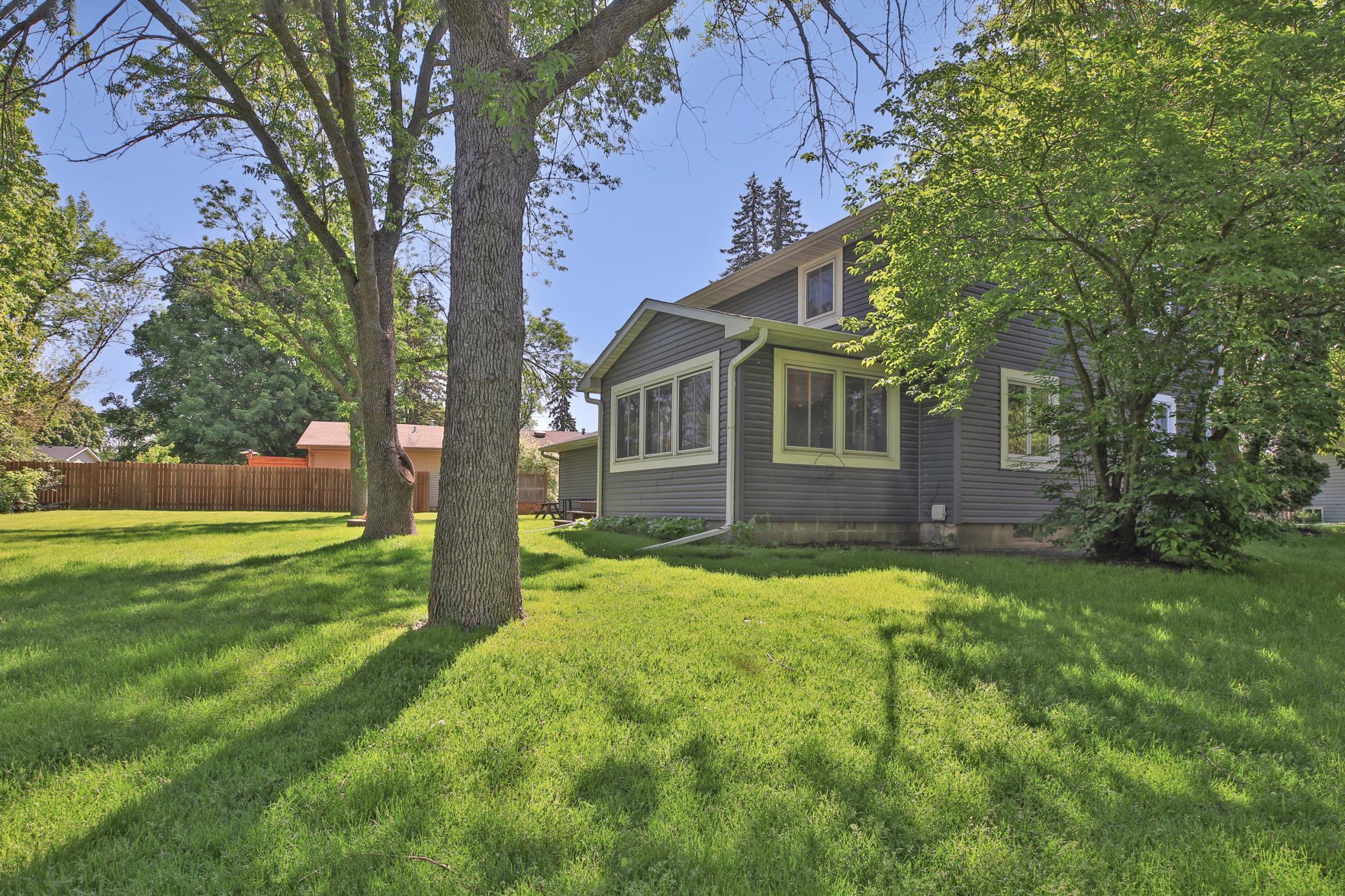 12 Crestview Bay