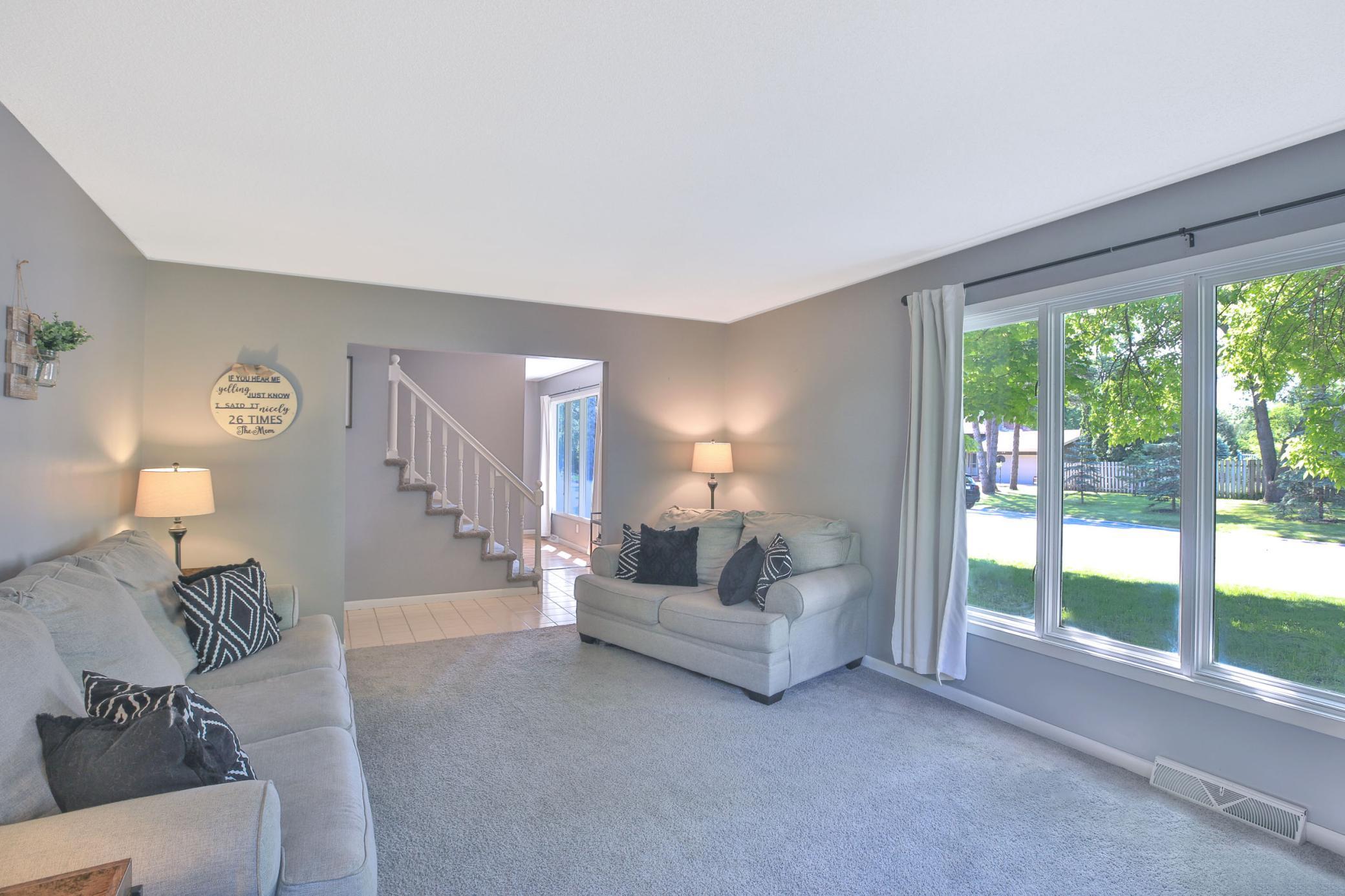 12 Crestview Bay