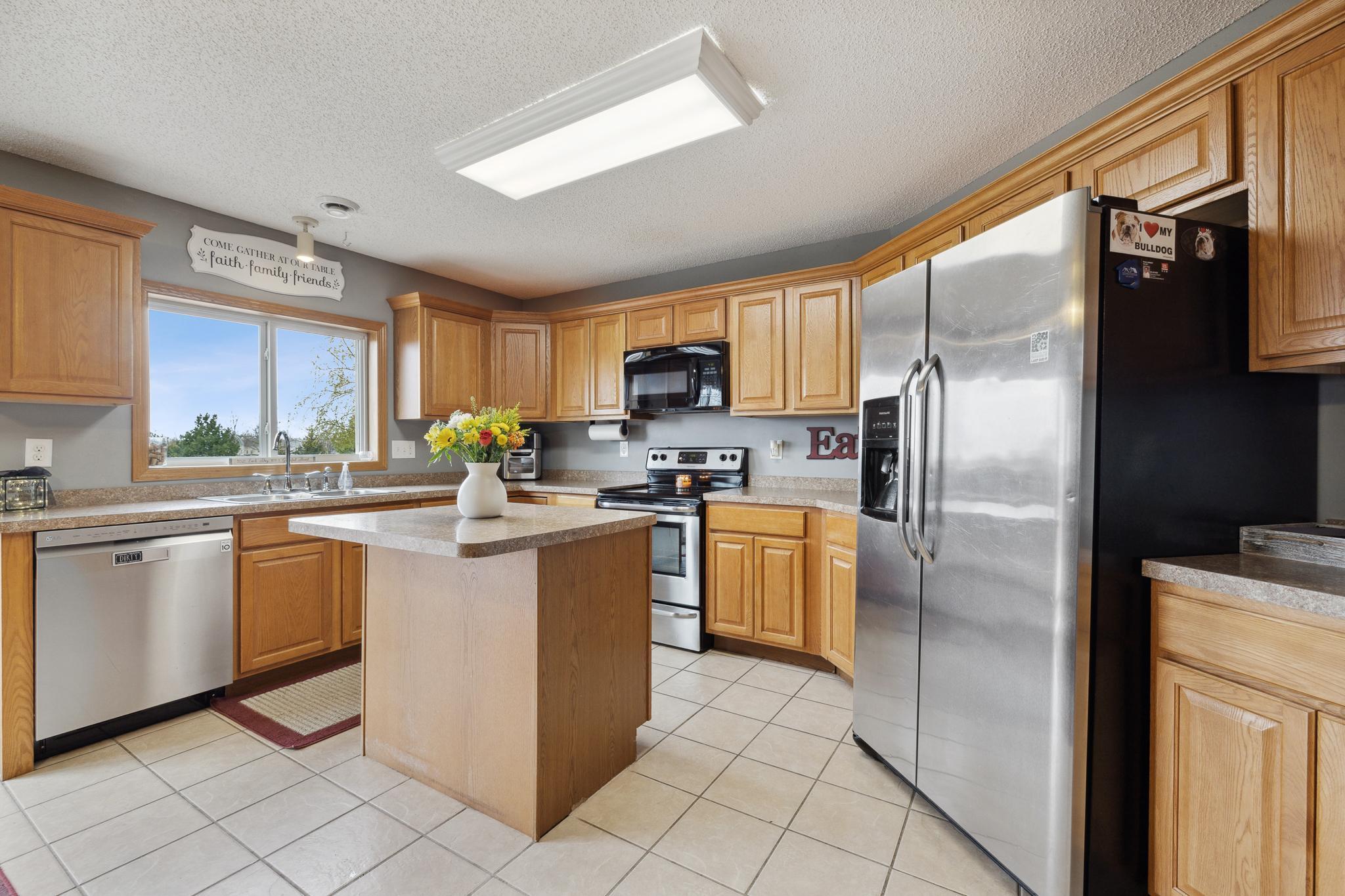 4457 Roberds Lake Trail
