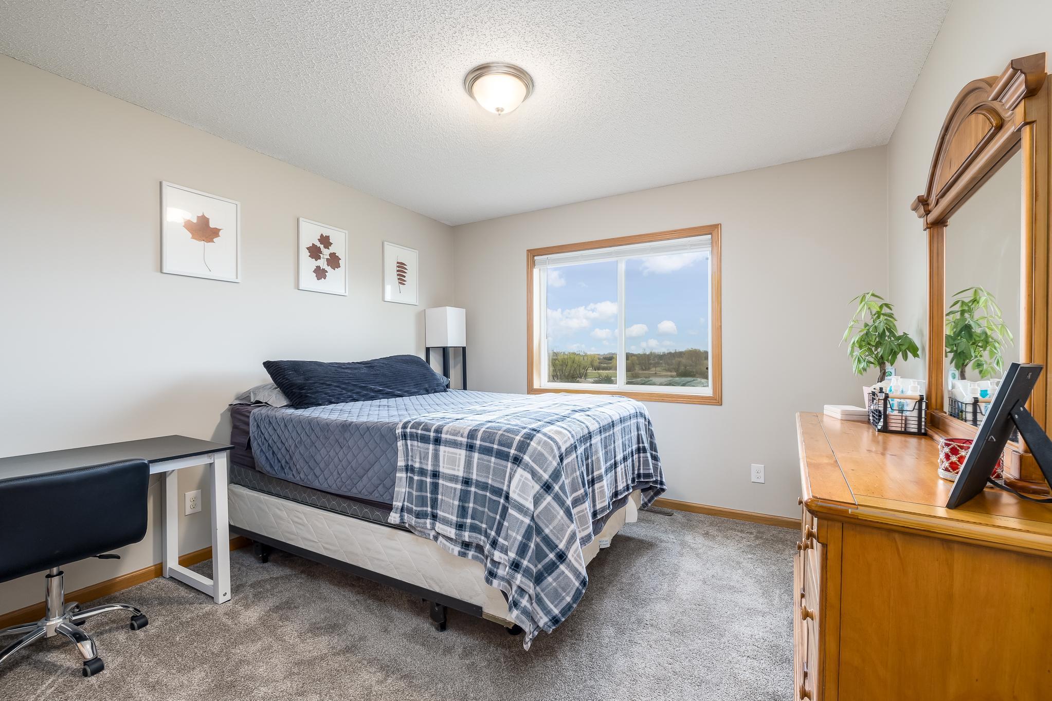 4457 Roberds Lake Trail