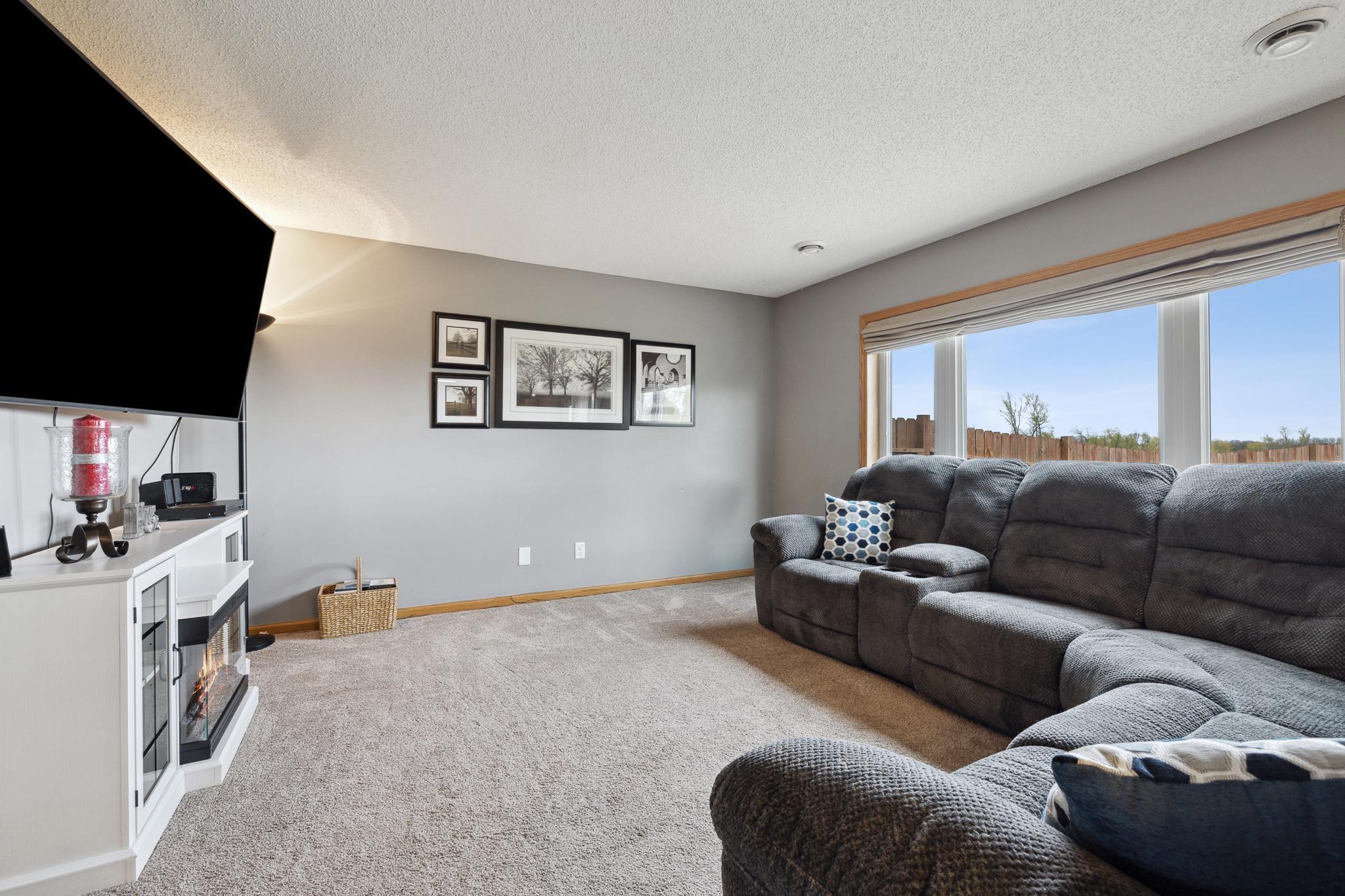 4457 Roberds Lake Trail
