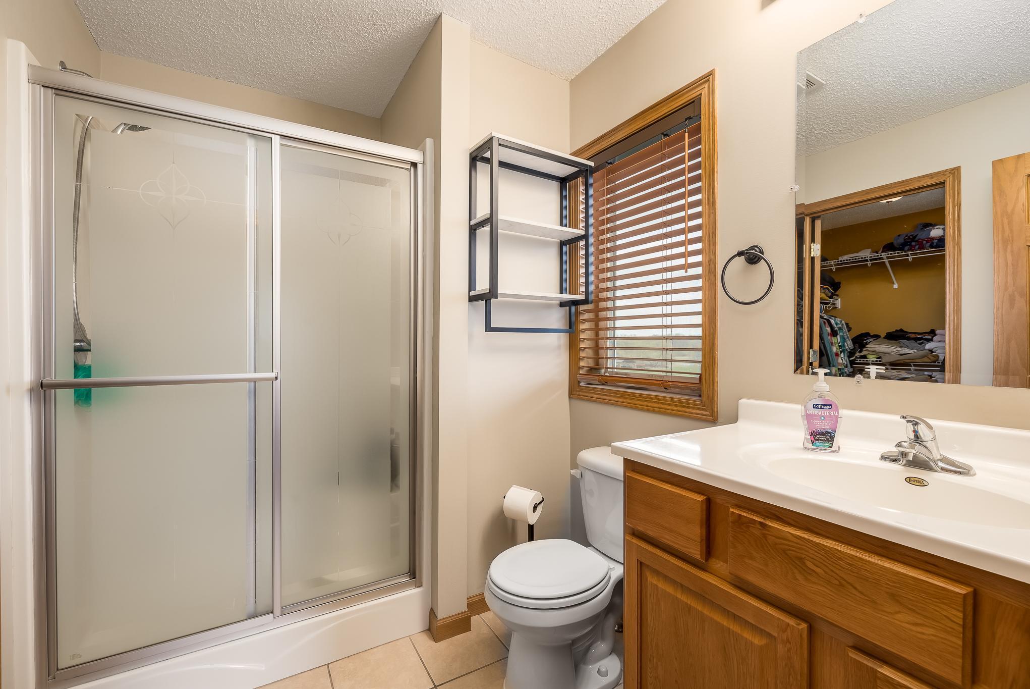 4457 Roberds Lake Trail