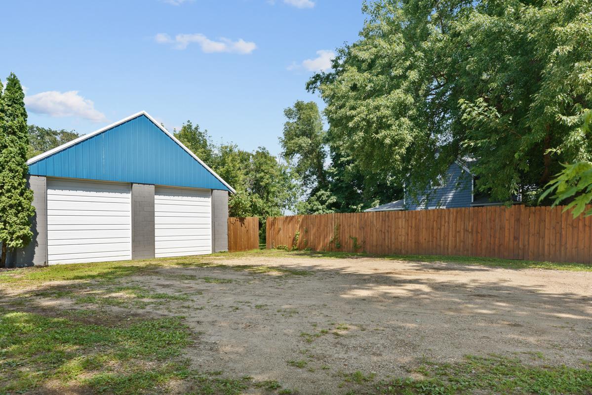2548 140th Street E