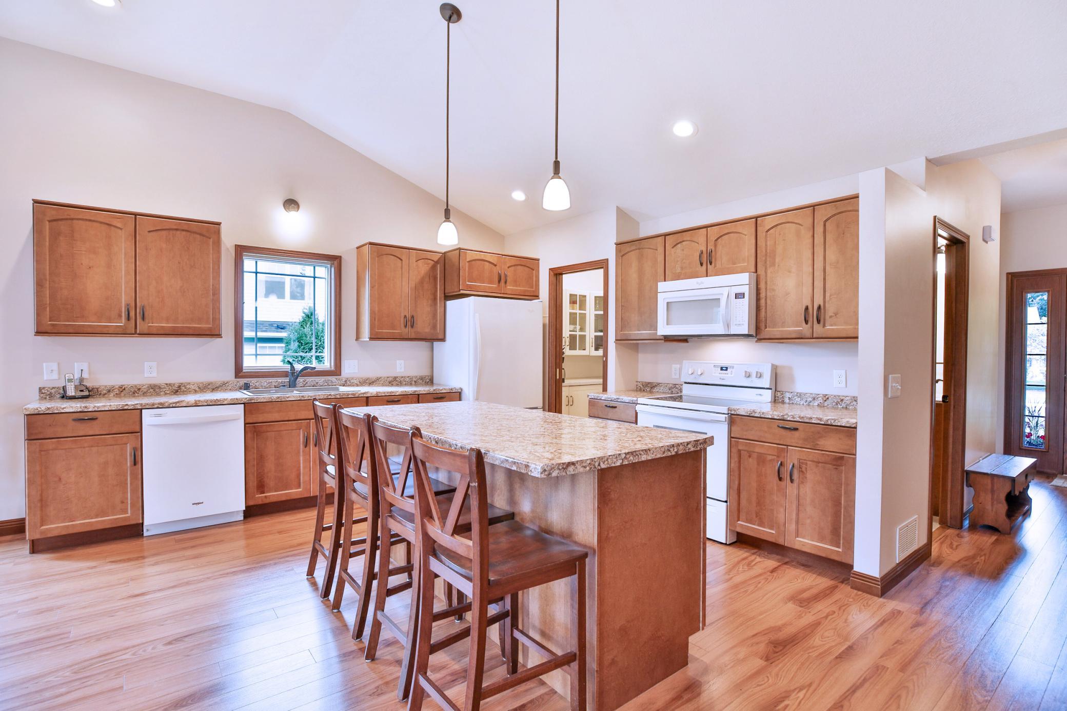305 3rd Street NE
