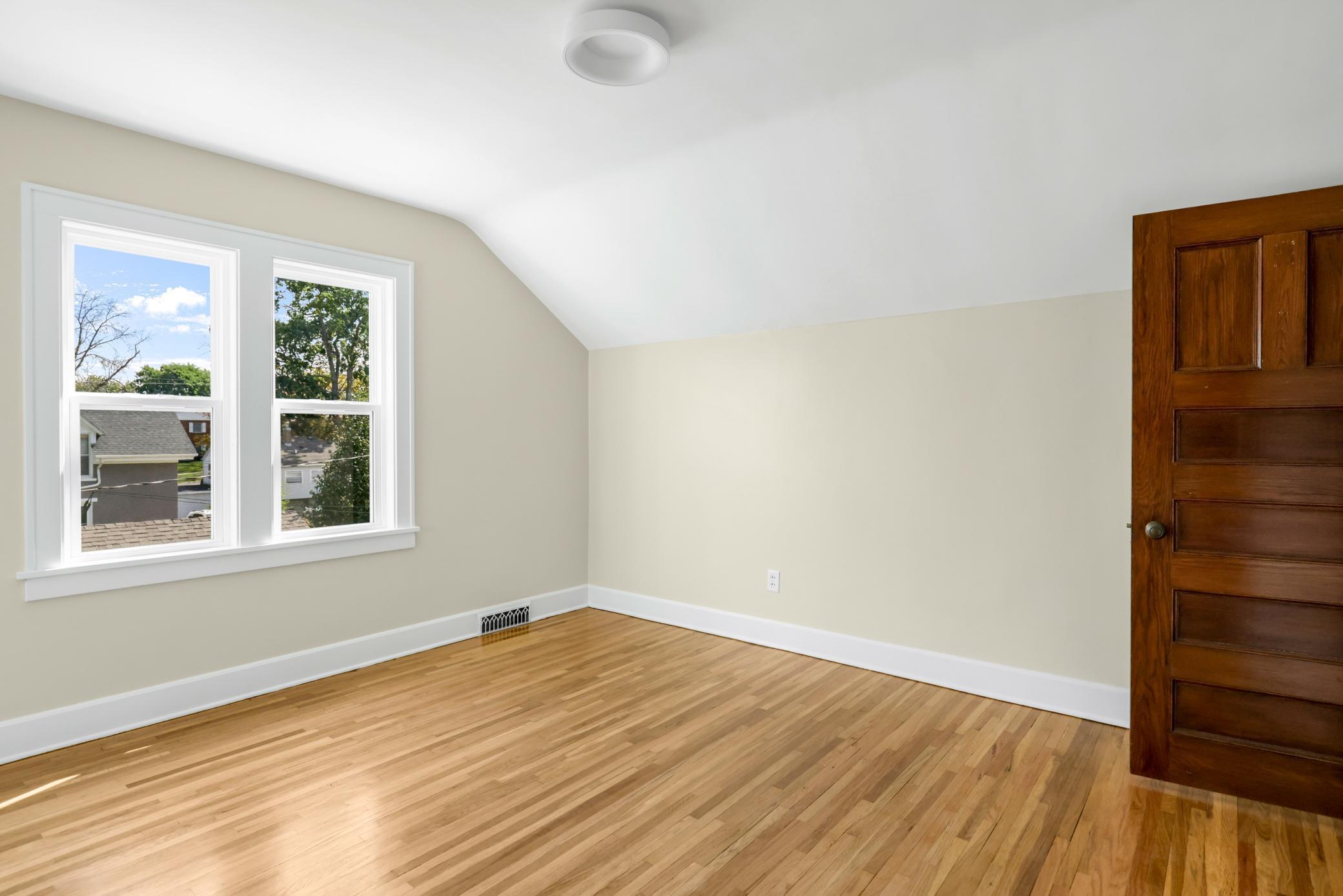 223 2nd Street NW