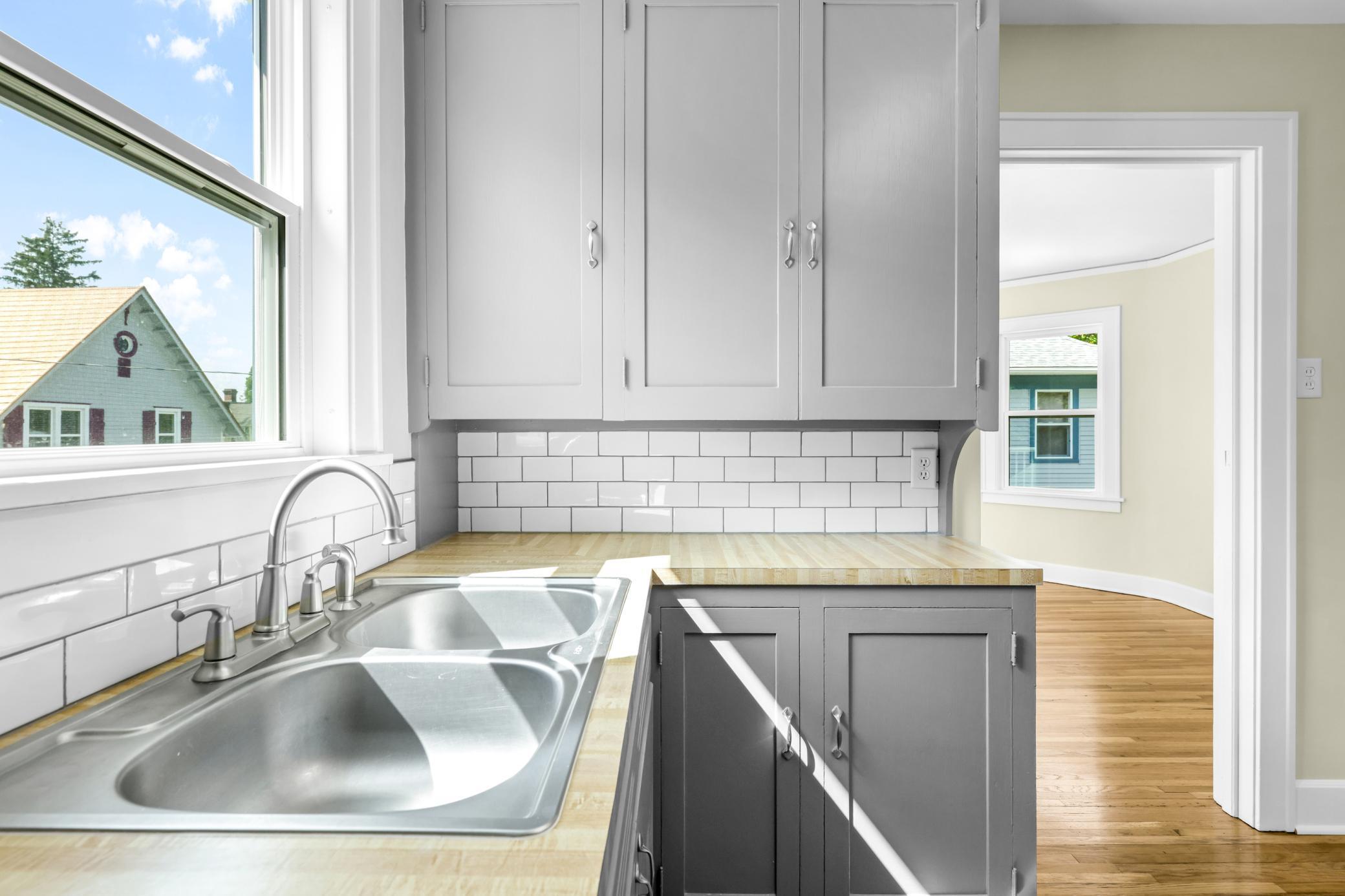 223 2nd Street NW