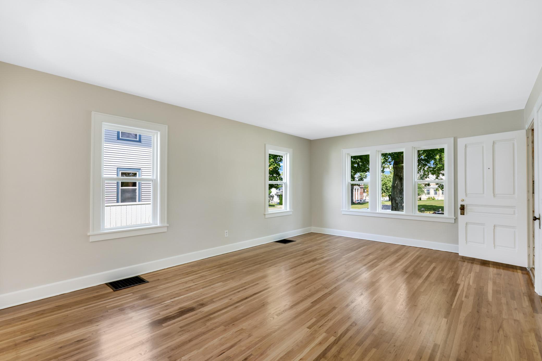 223 2nd Street NW