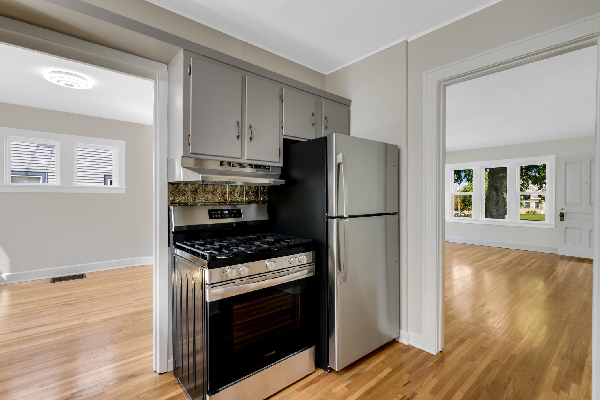 223 2nd Street NW