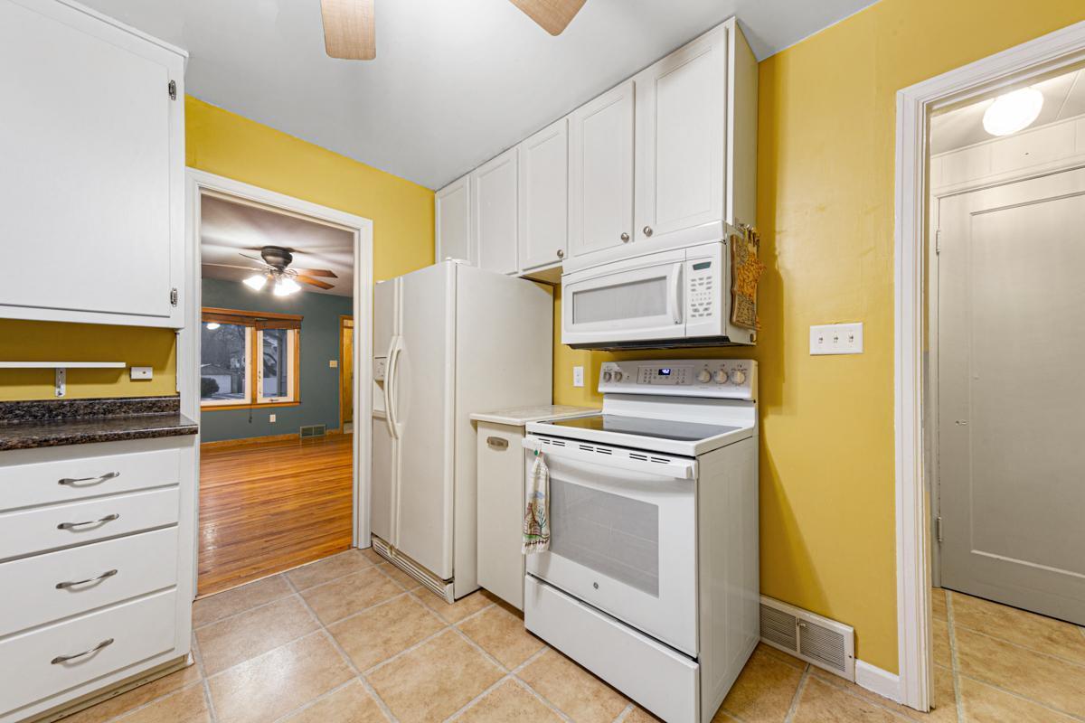 819 2nd Street SW