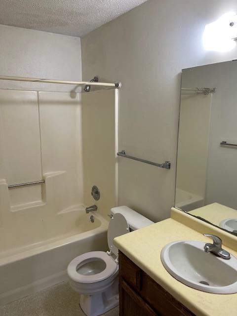 1402 Division Street W