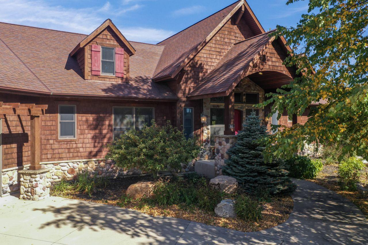 1821 Legacy Drive