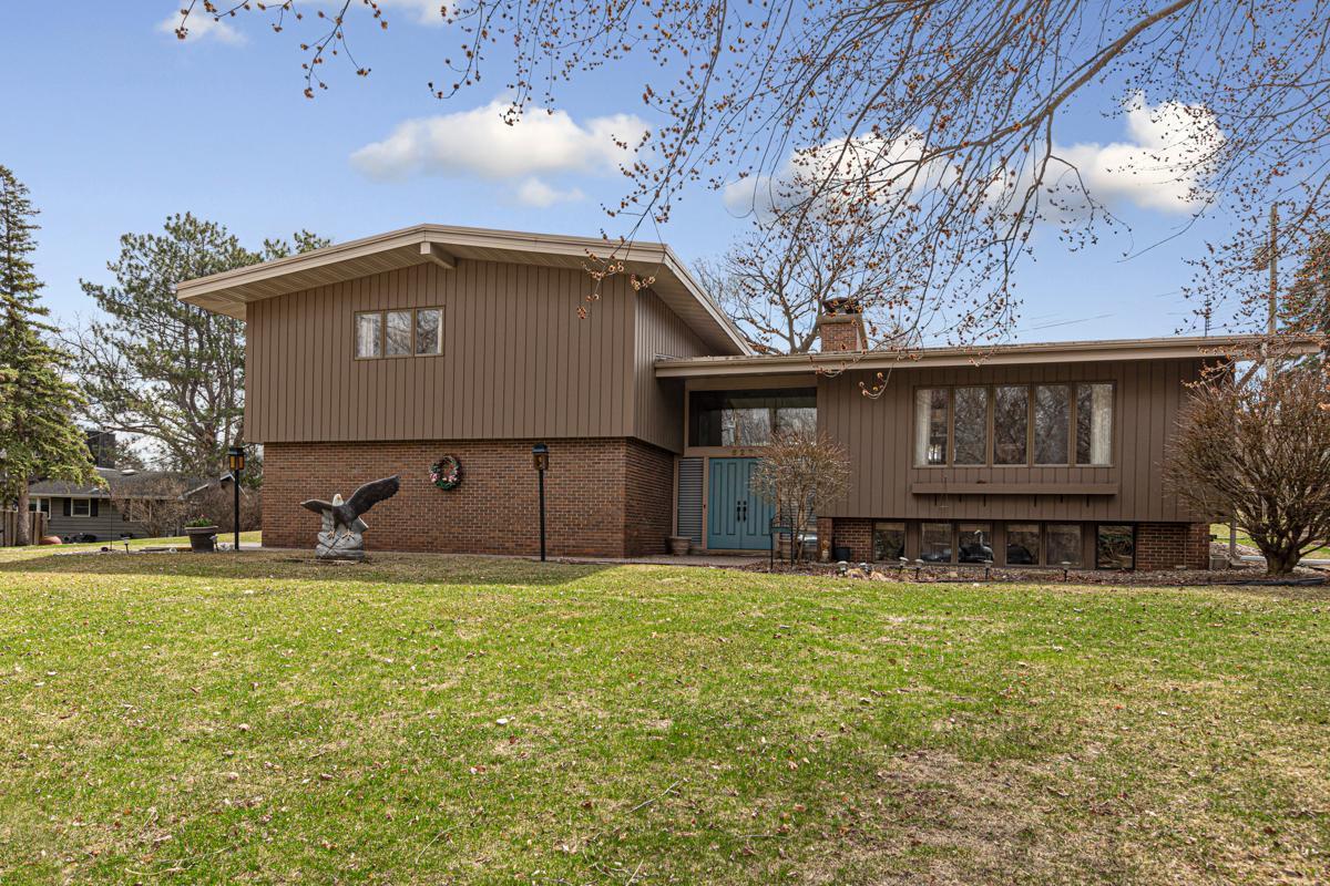 627 4th Street SW