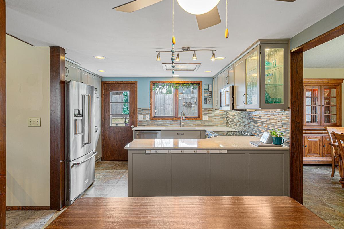 627 4th Street SW