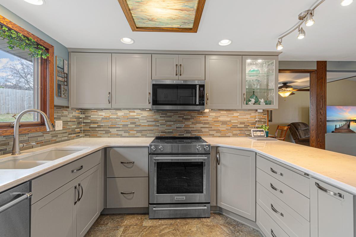 627 4th Street SW