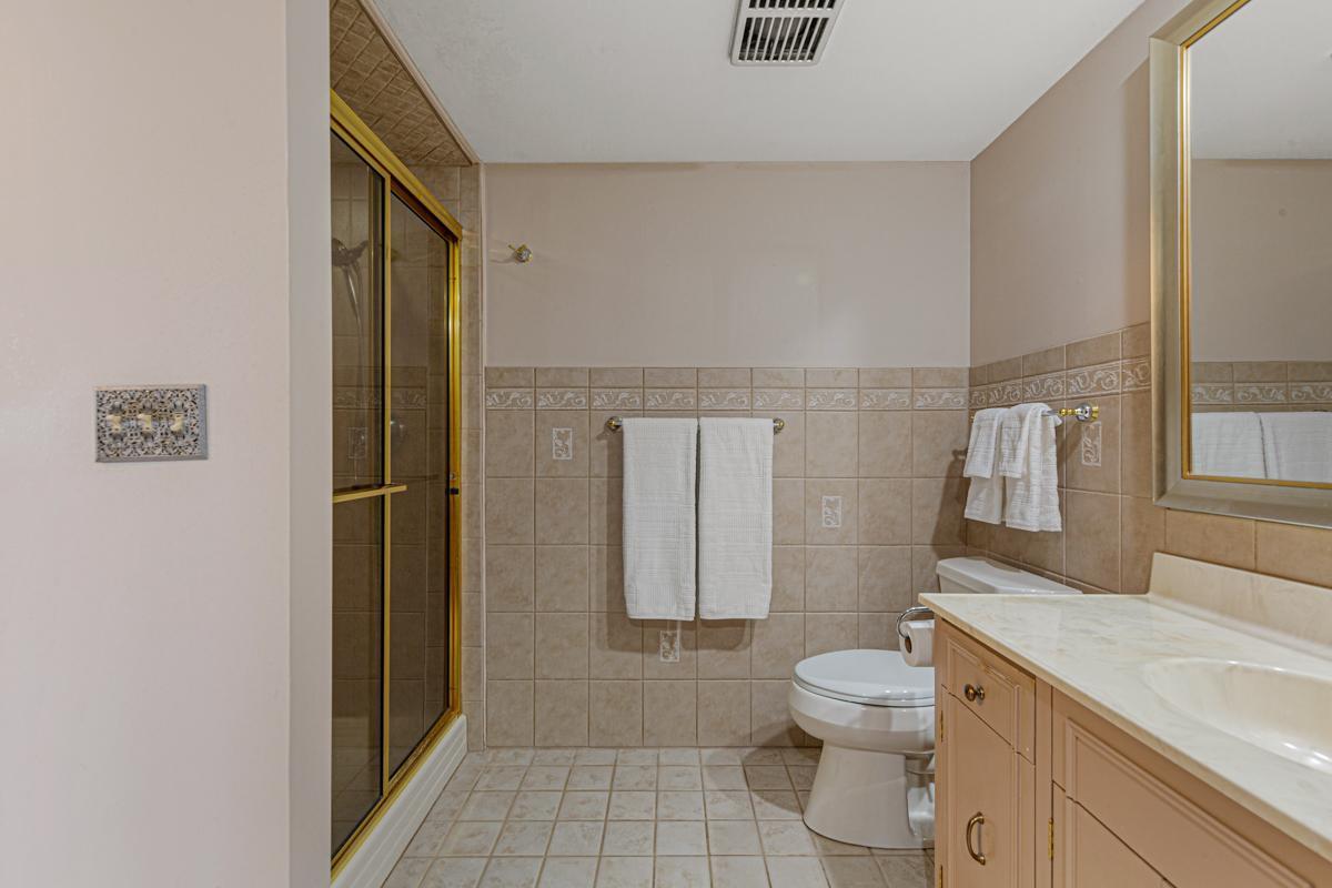 627 4th Street SW