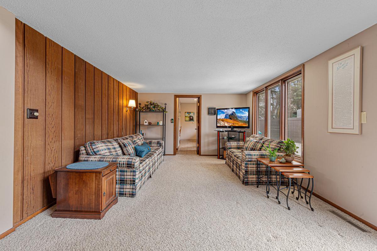 627 4th Street SW