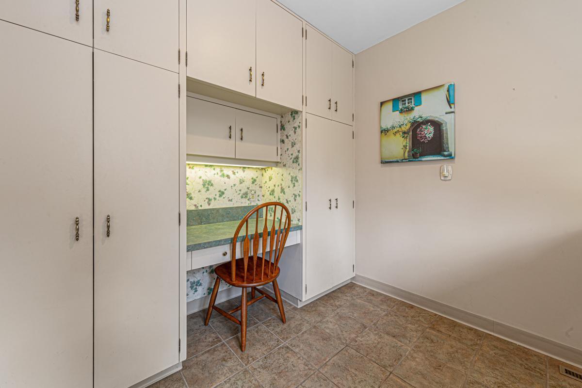 627 4th Street SW