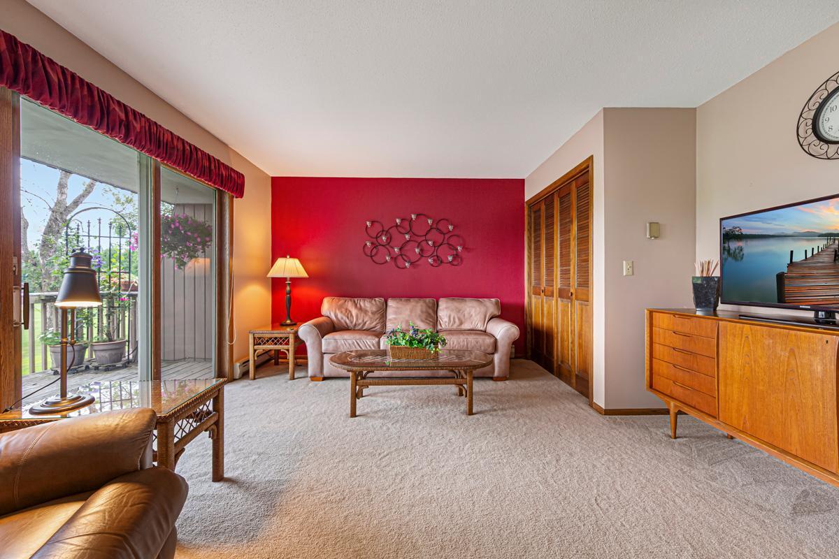 1801 Western Avenue NW Unit: 3