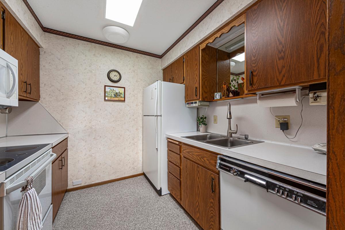 1801 Western Avenue NW Unit: 3