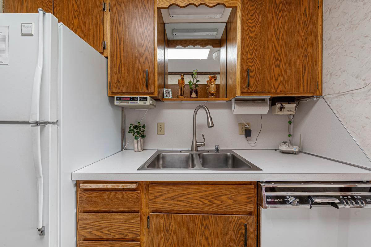 1801 Western Avenue NW Unit: 3