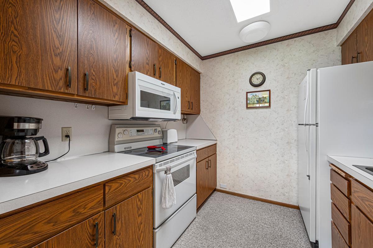 1801 Western Avenue NW Unit: 3