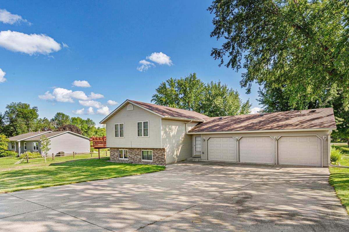 4320 Roberds Lake Trail