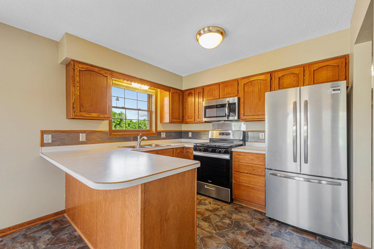 4320 Roberds Lake Trail