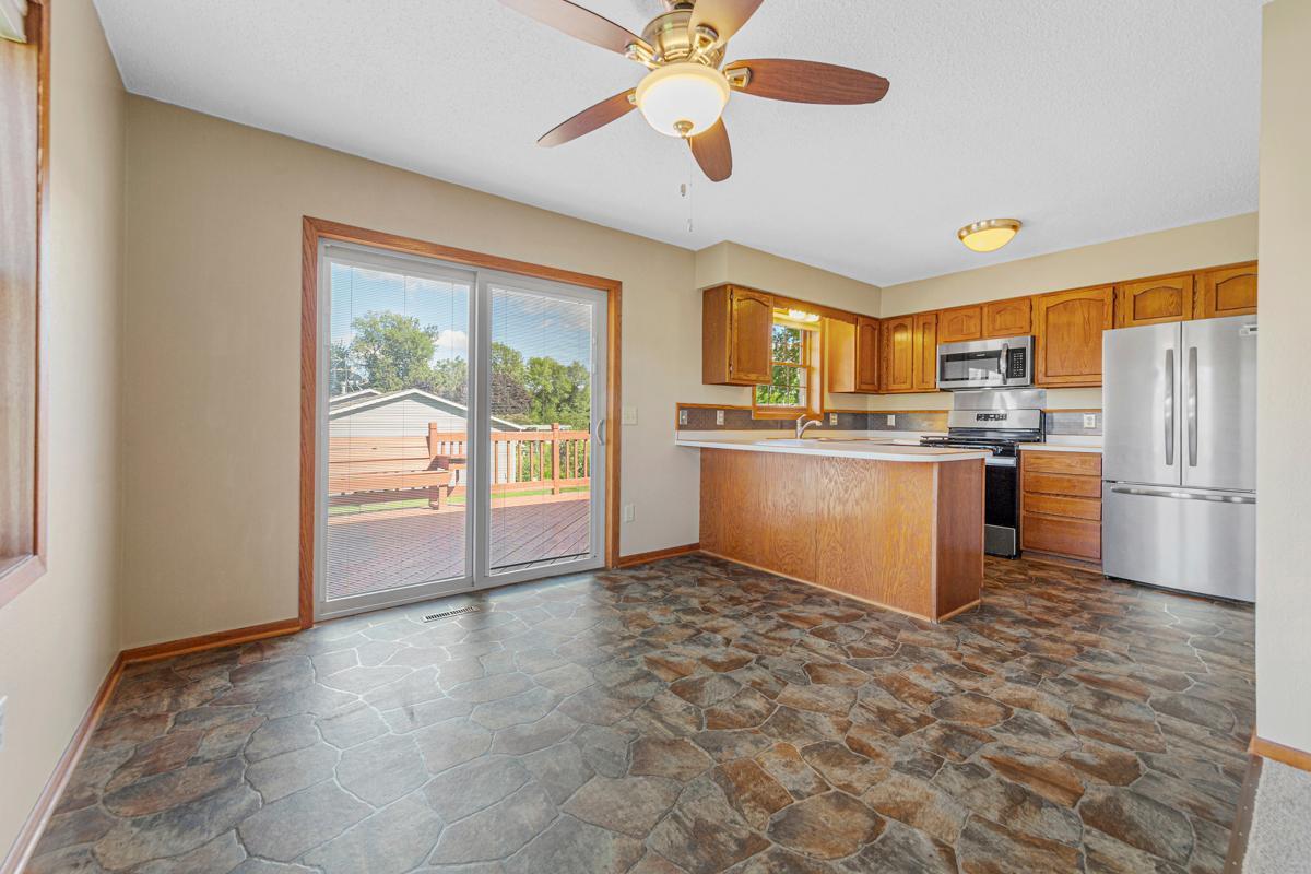 4320 Roberds Lake Trail