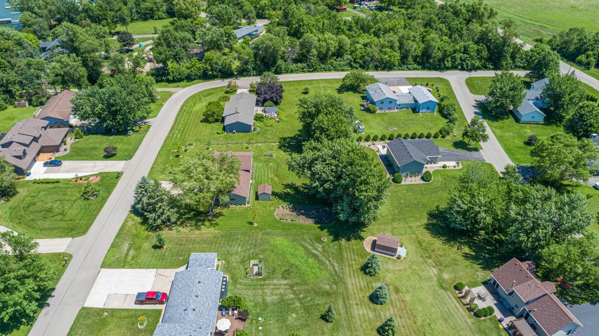 4320 Roberds Lake Trail