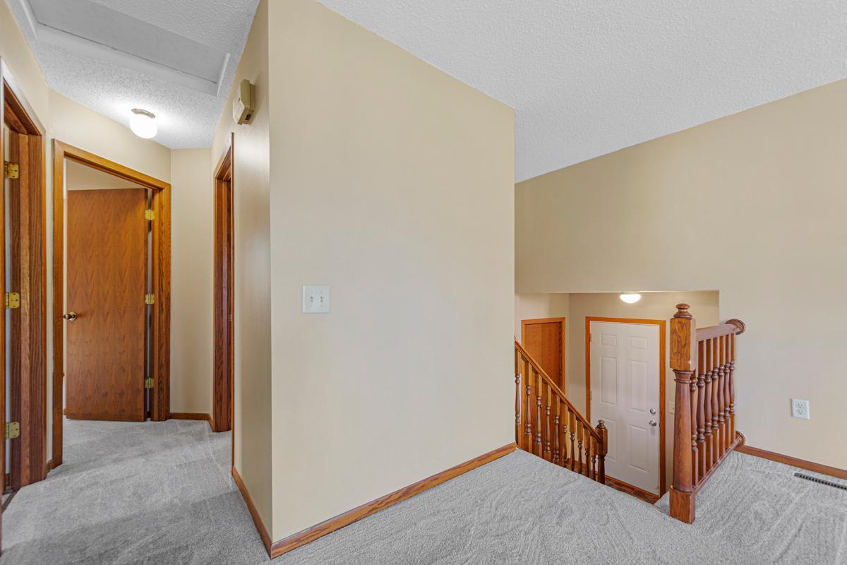 4320 Roberds Lake Trail