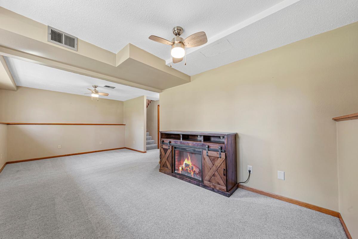 4320 Roberds Lake Trail