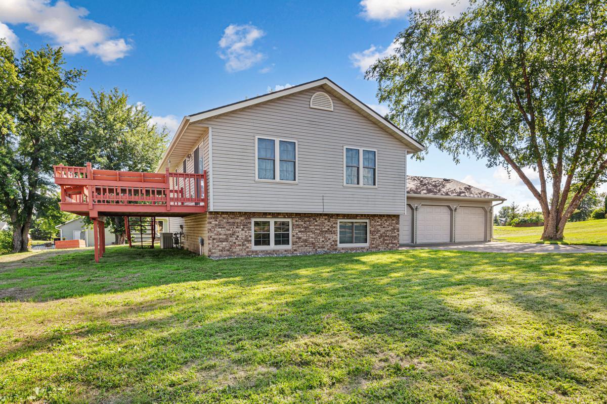 4320 Roberds Lake Trail