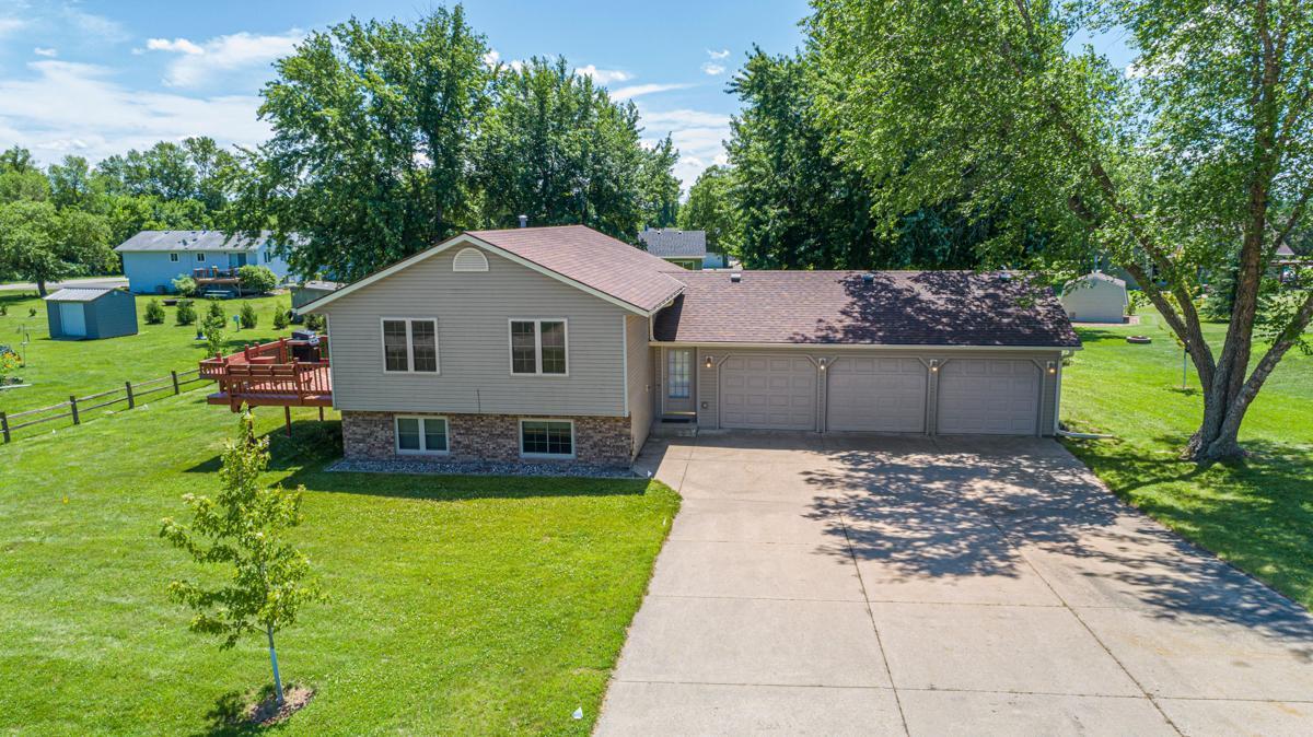 4320 Roberds Lake Trail
