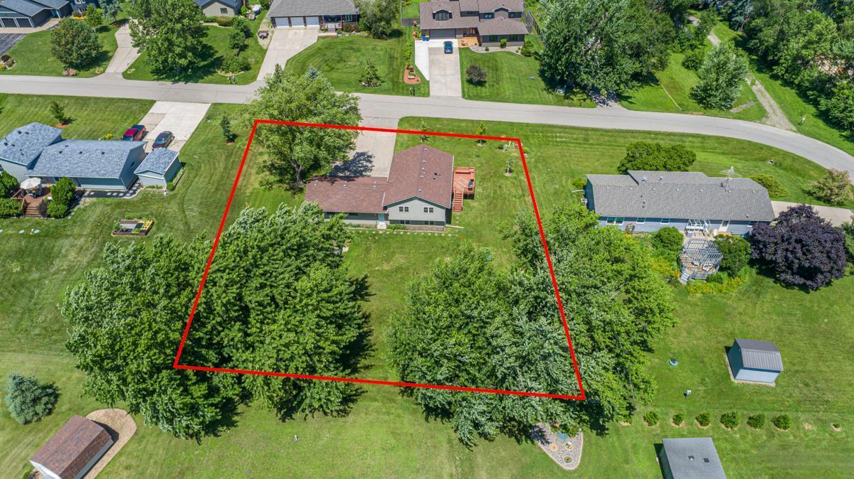 4320 Roberds Lake Trail