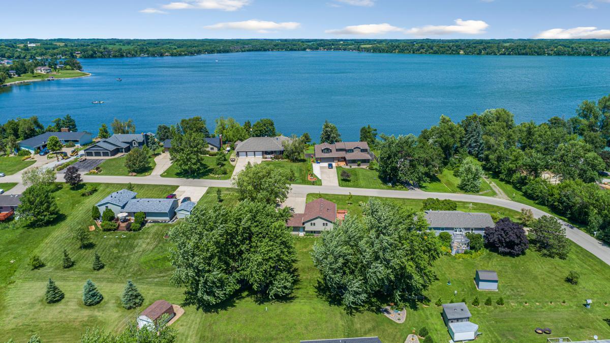 4320 Roberds Lake Trail