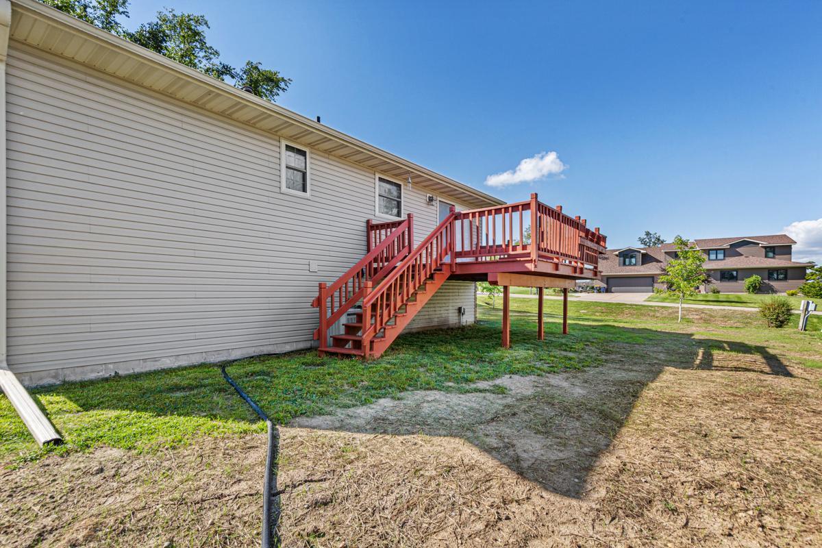 4320 Roberds Lake Trail