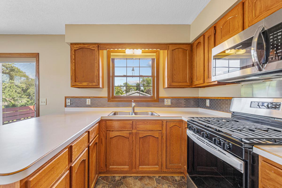4320 Roberds Lake Trail