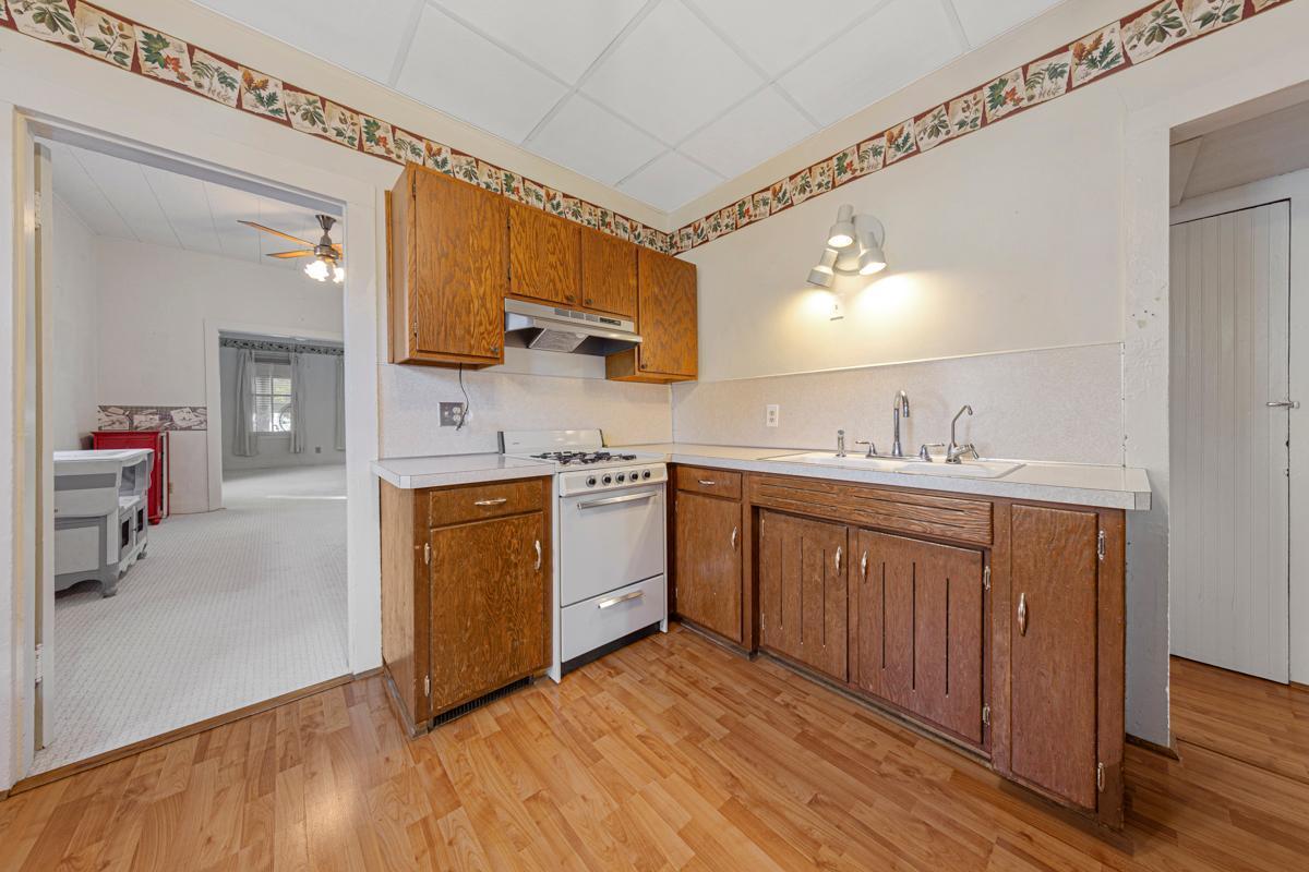 1022 Central Avenue N