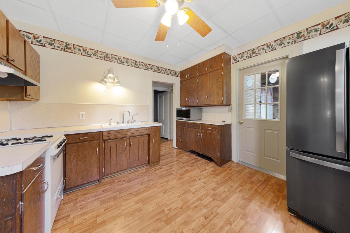 1022 Central Avenue N