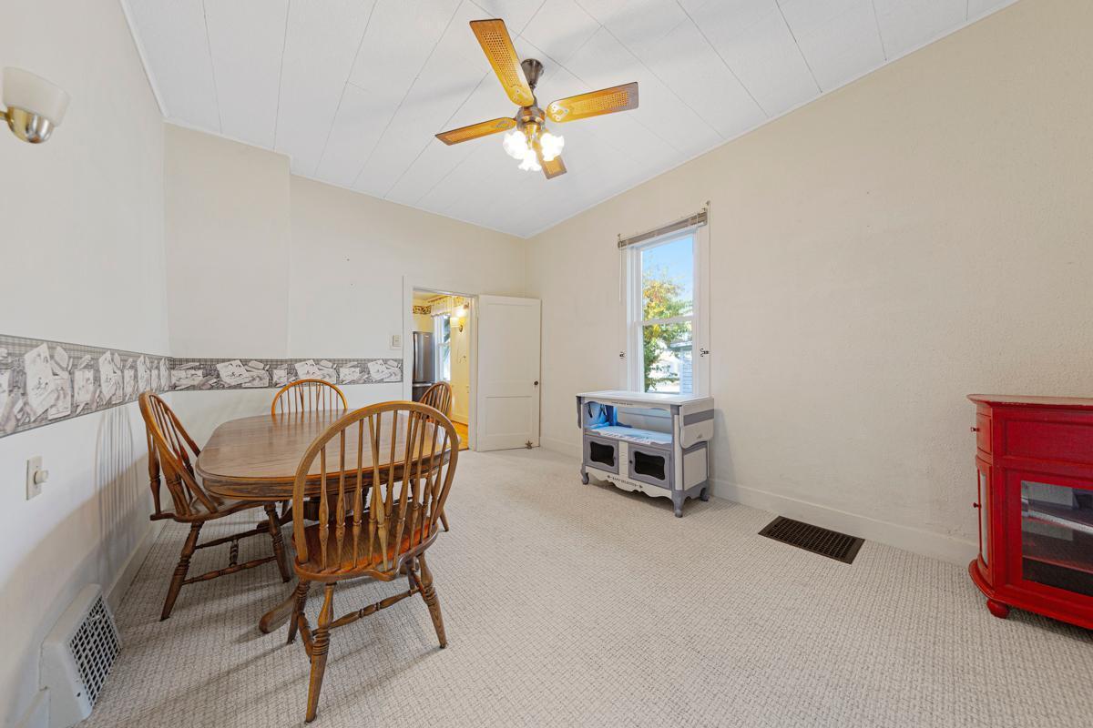 1022 Central Avenue N