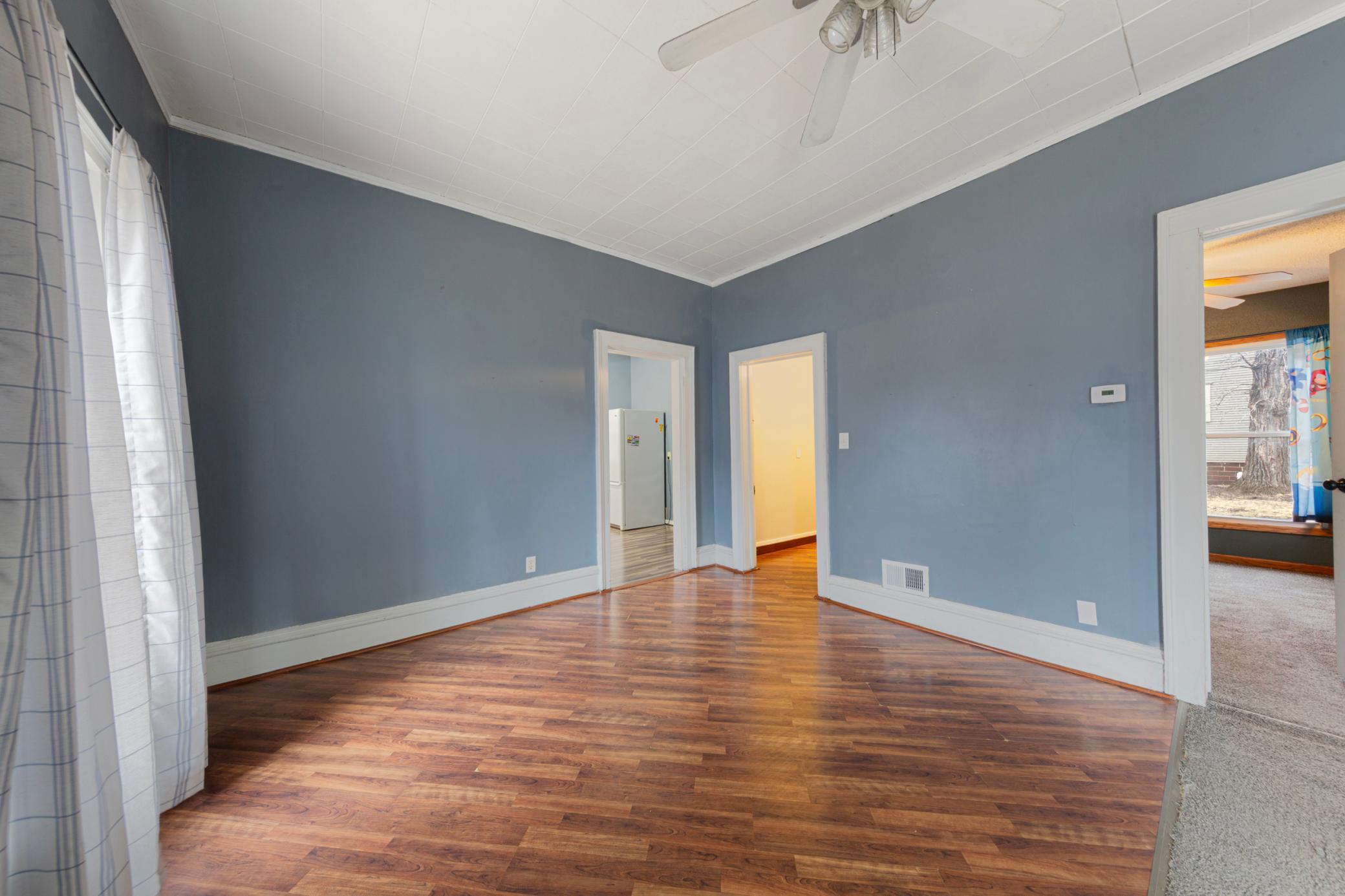 407 3rd Street NE