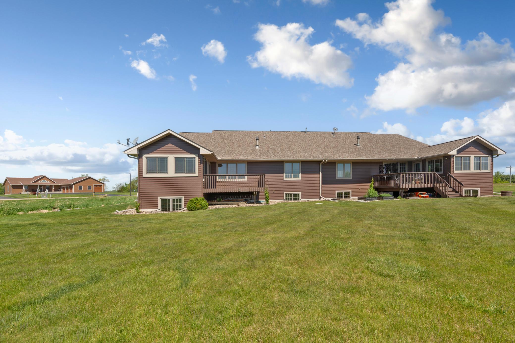 20345 Geneva Trail
