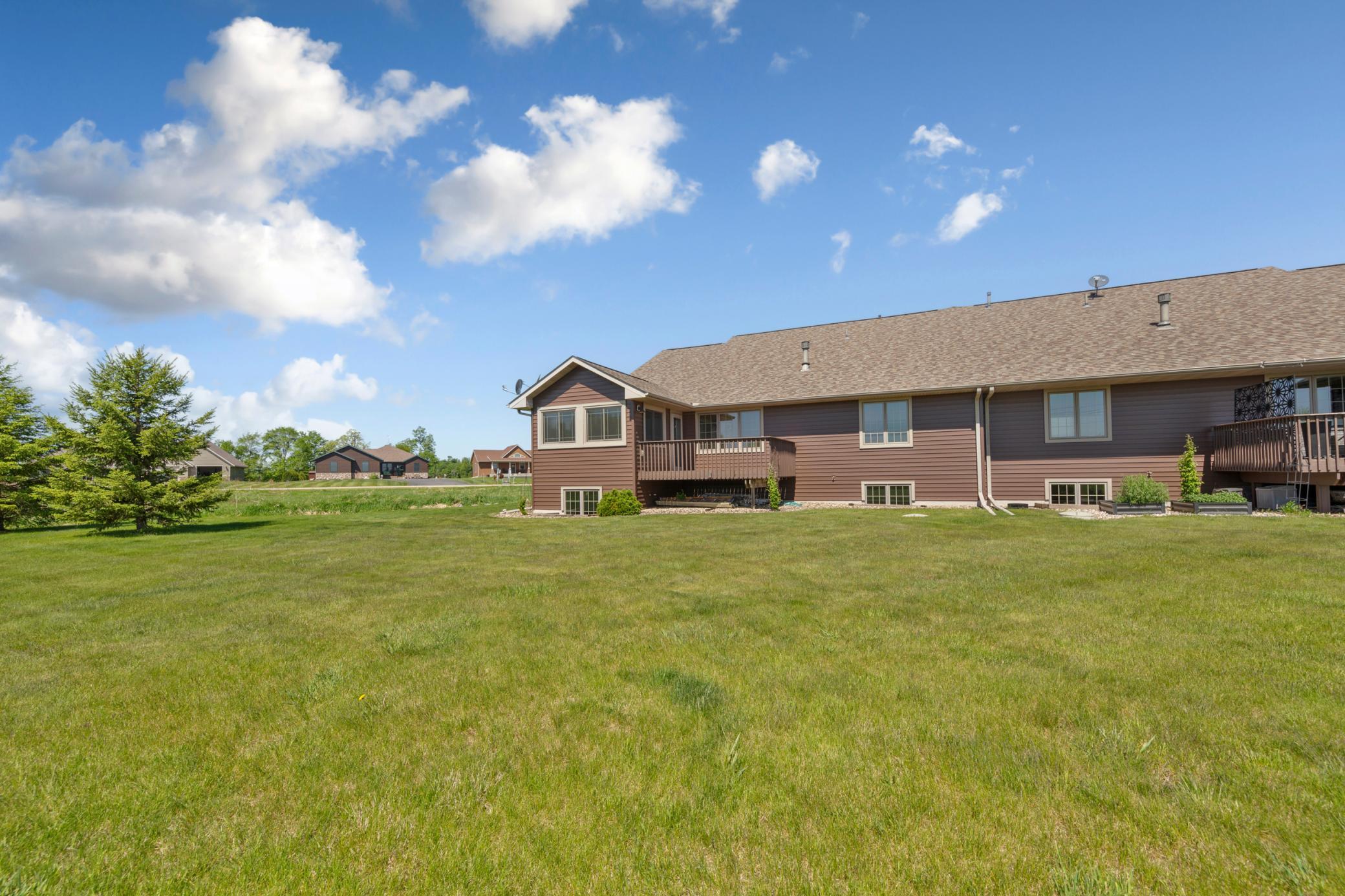 20345 Geneva Trail