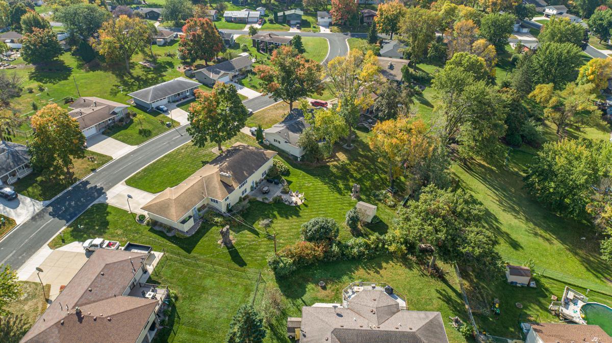 808 Hillcrest Drive