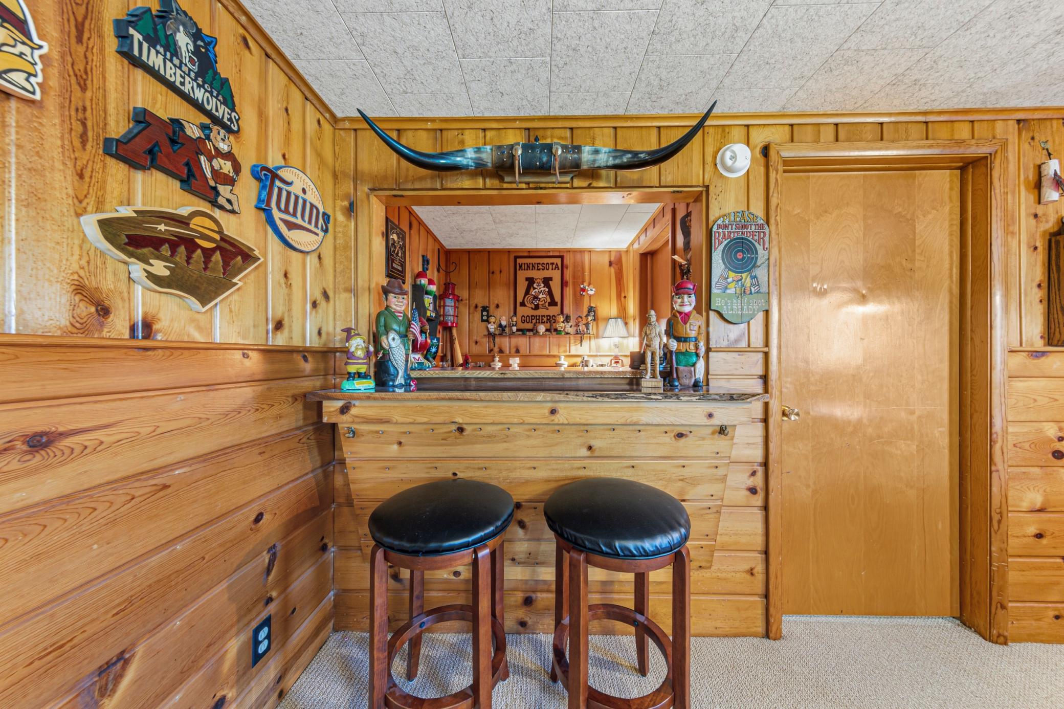 808 Hillcrest Drive