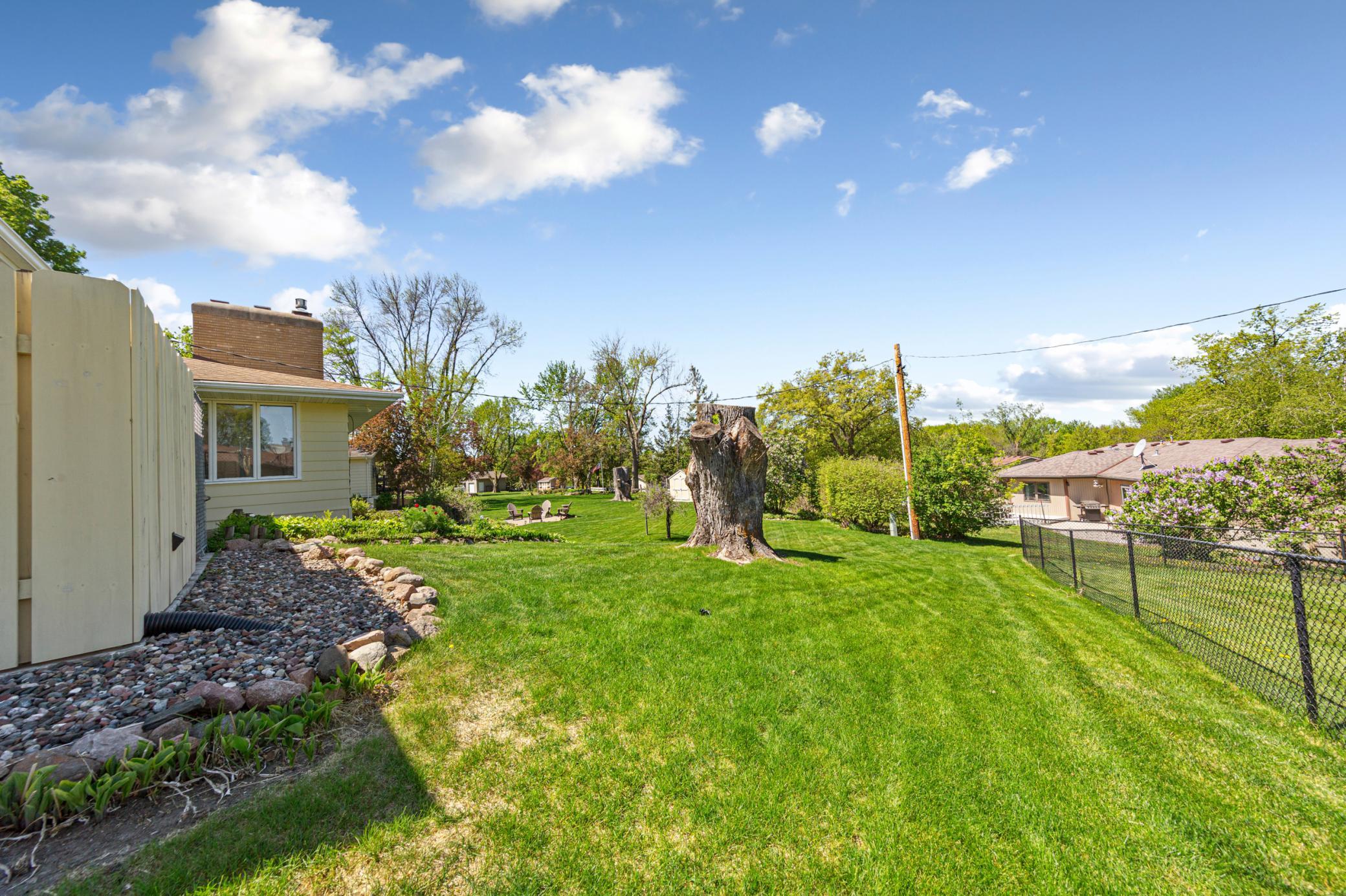 808 Hillcrest Drive
