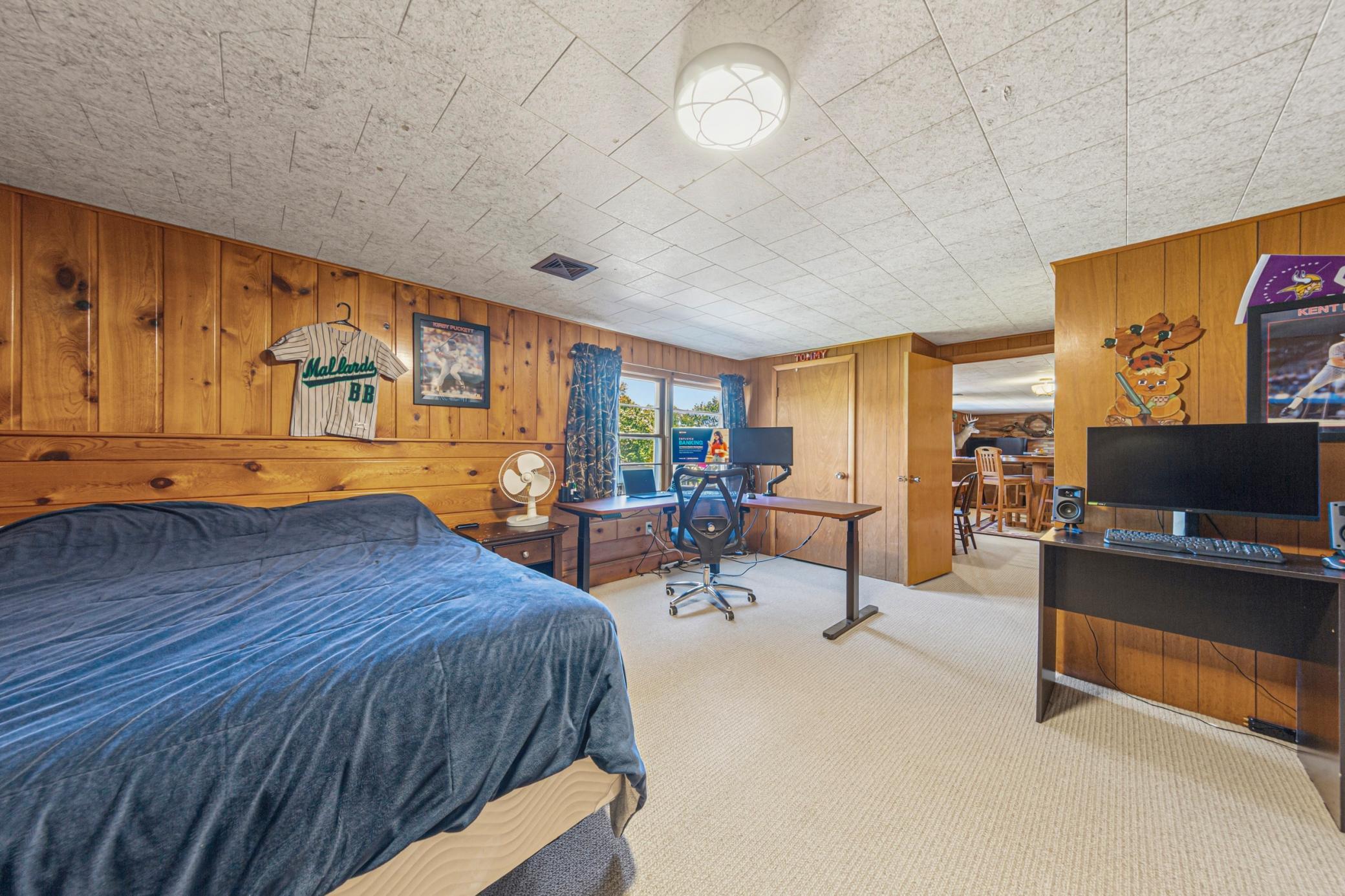 808 Hillcrest Drive